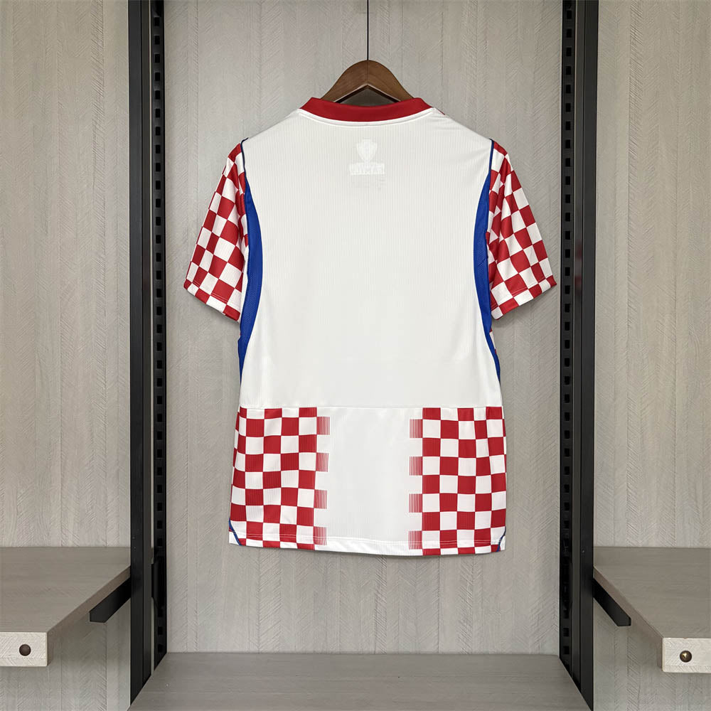 Croatia Home Jersey 26/27