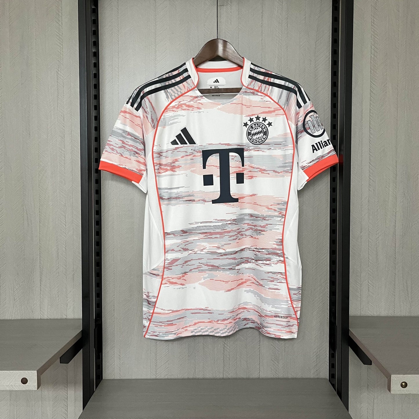 2025/26 Bayern Munich Home Kit