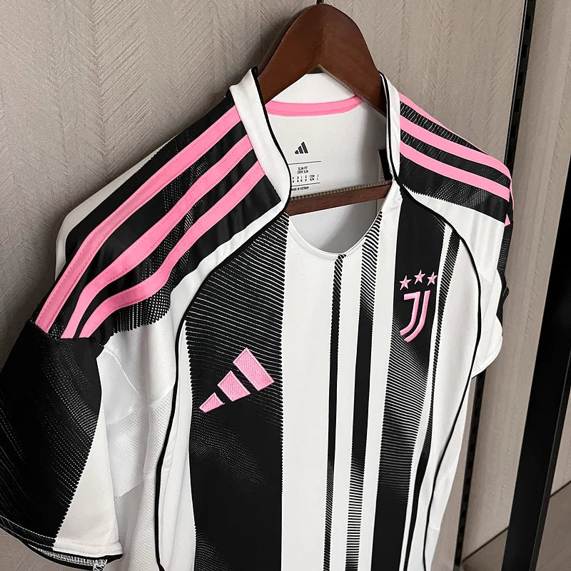 2025/26 Juventus Home Kit
