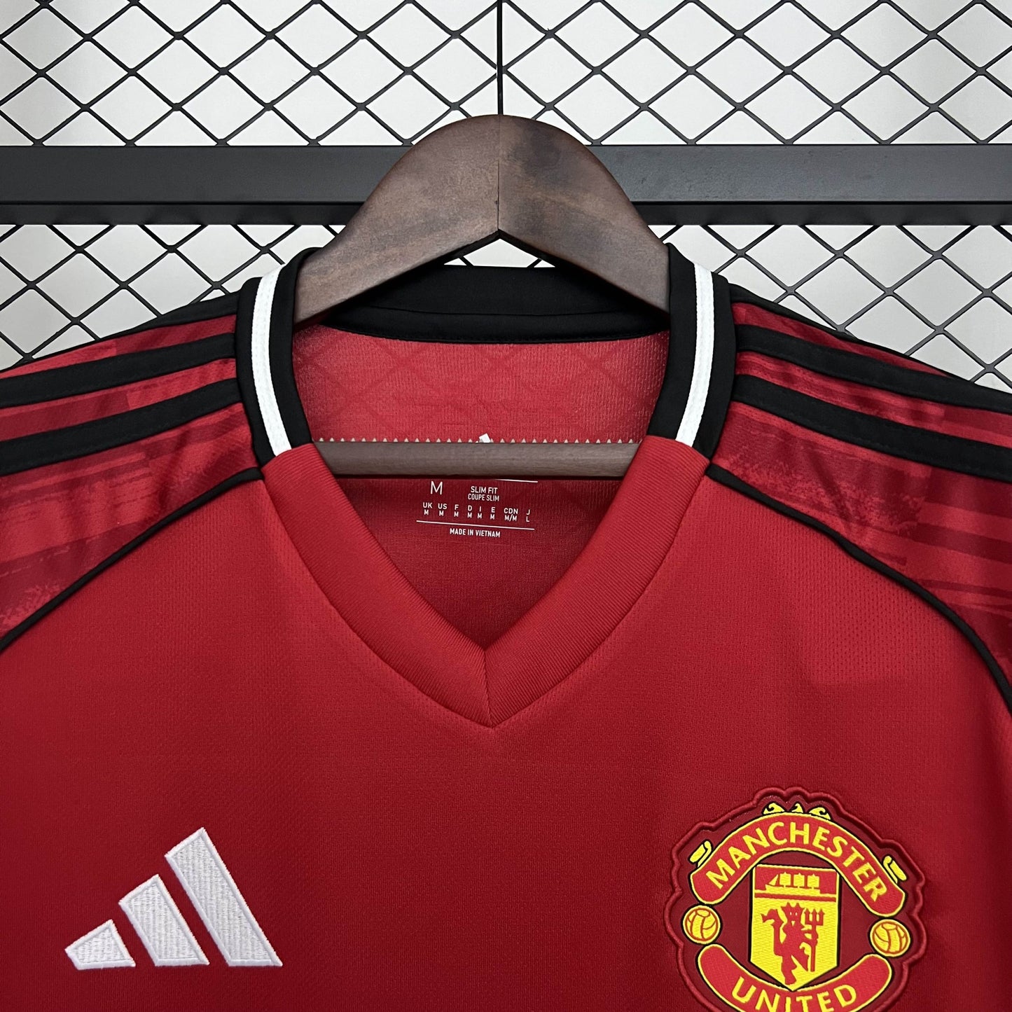 2025/26 Manchester United Home Kit